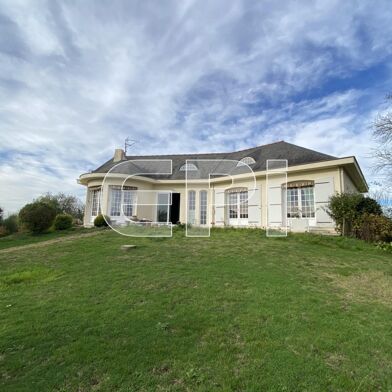 Maison 7 pièces 245500 €