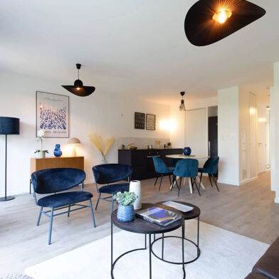 Appartement 4 pièces 450800 €