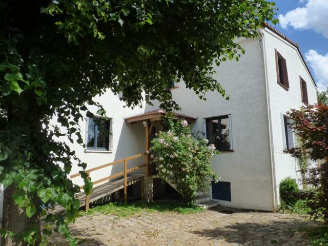 Centre ville, maison ancienne habitable de suite — photo du bien