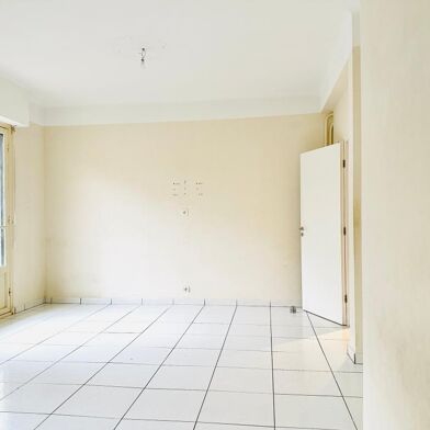 Appartement 3 pièces 200000 €