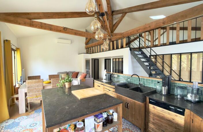 Maison rénovée avec jardin MERINDOL — photo 3