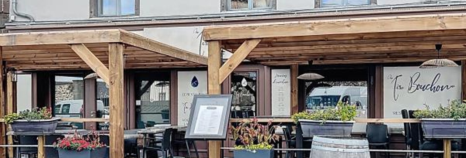 Immeuble  263 m² à vendre à Saint-Flour (15100)