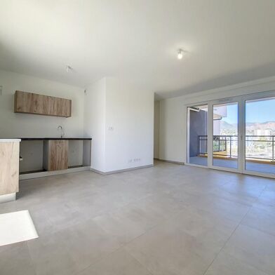 Appartement 3 pièces 978 €