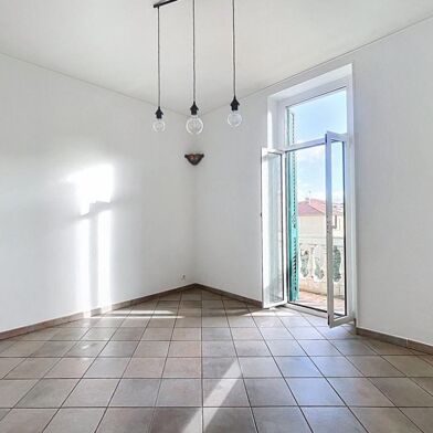 Appartement 3 pièces 800 €