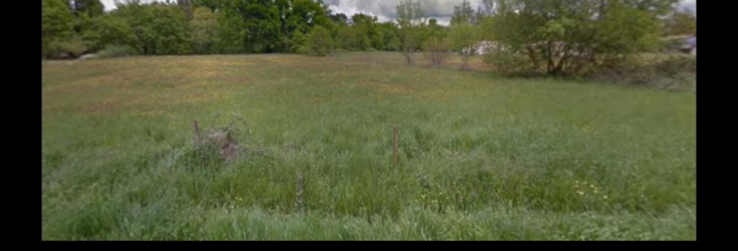 Terrain  1708 m² à vendre à Saint-Aubin-de-Blaye (33820)