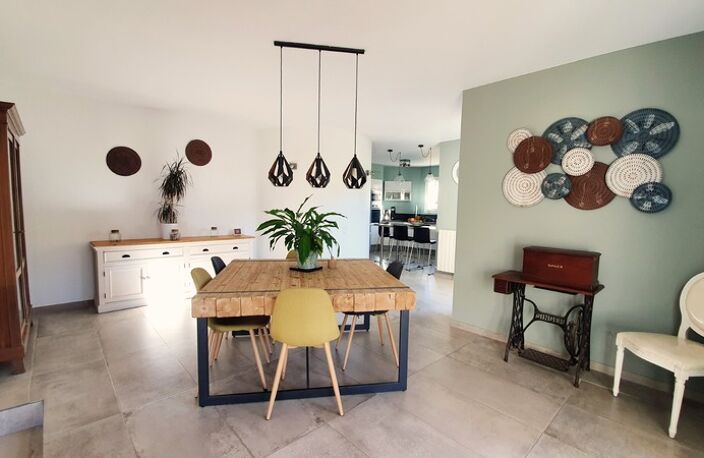 GRANDE MAISON RENOVEE AVEC APPARTEMENT T2 INDEPENDANT ET PISCINE — photo 4