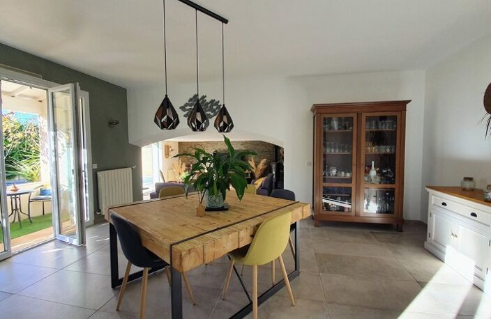 GRANDE MAISON RENOVEE AVEC APPARTEMENT T2 INDEPENDANT ET PISCINE — photo 5
