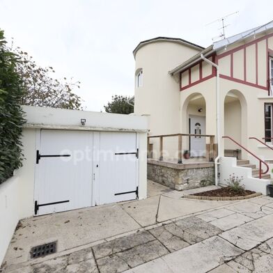 Maison 4 pièces 308000 €