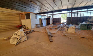 Commerce 2 Pièces 273 m² à louer à Varetz (19240)