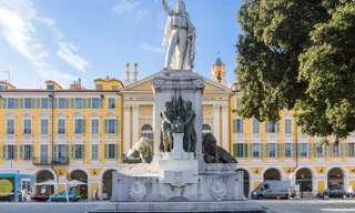 Commerce  44 m² à vendre à Nice (06300)