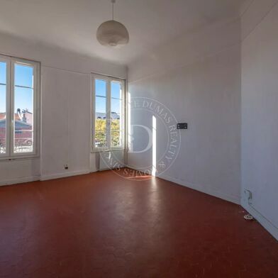 Appartement 3 pièces 252000 €
