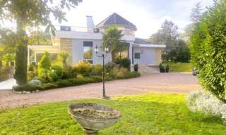 Maison 11 Pièces 288 m² à vendre à Gannat (03800)