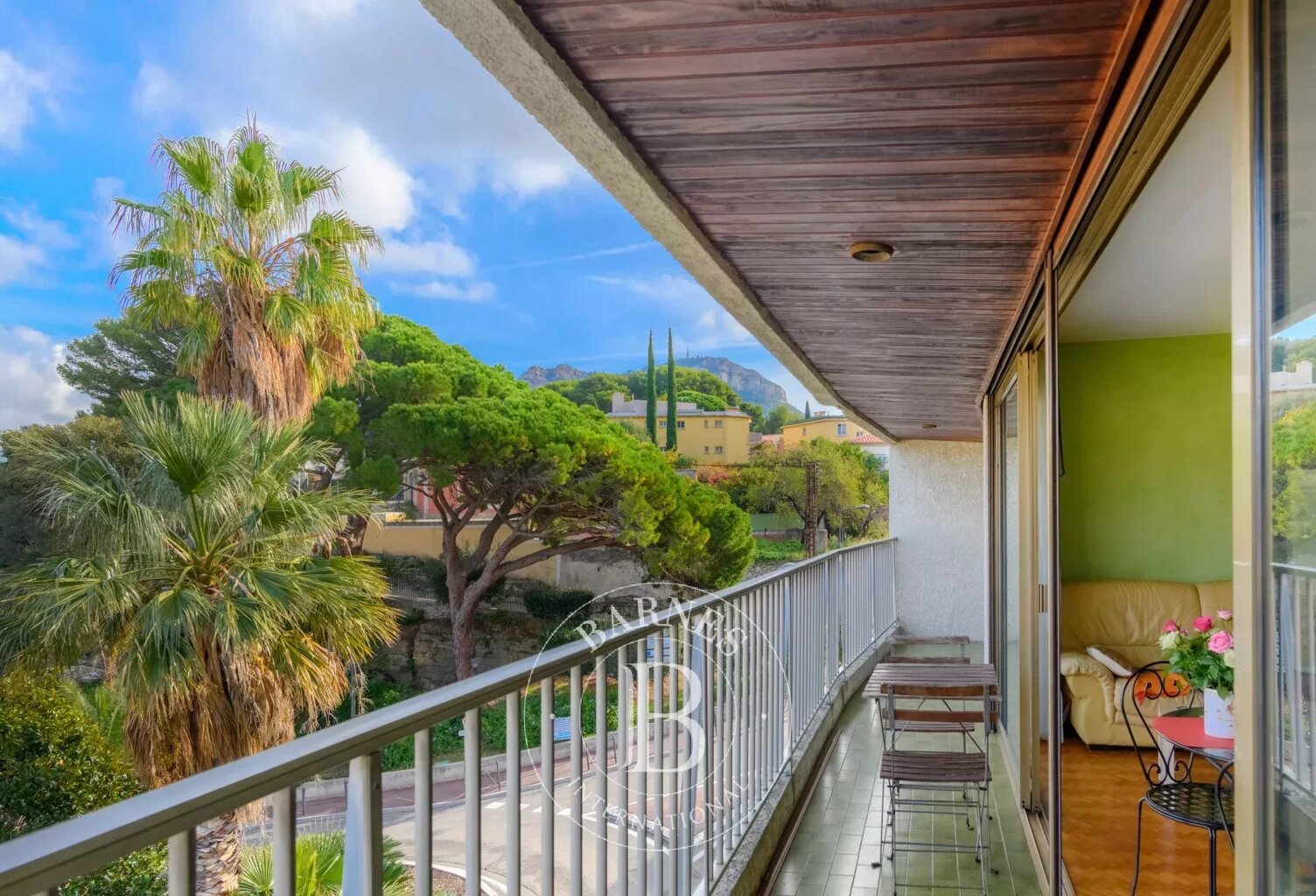 CASSIS - CENTRE - APPARTEMENT T2 - IDÉAL PIED À TERRE — photo 1