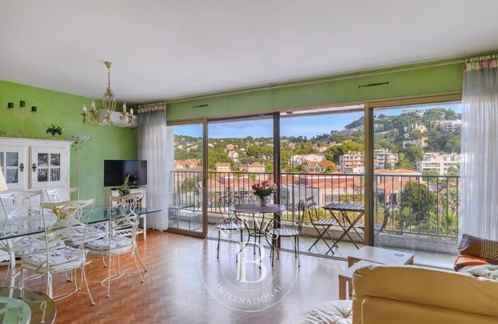 CASSIS - CENTRE - APPARTEMENT T2 - IDÉAL PIED À TERRE — photo 4