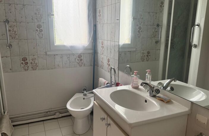 Appartement À Vendre — photo 4