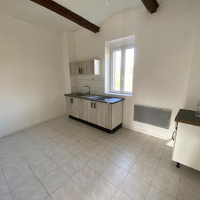 Appartement 2 pièces 310 €