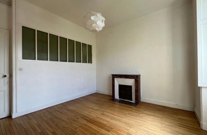 Appartement À Louer — photo 3
