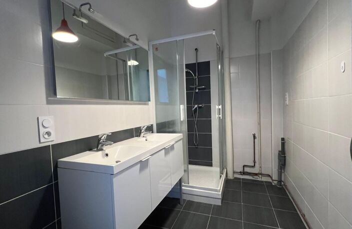 Appartement À Louer — photo 4