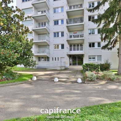 Appartement 3 pièces 196000 €