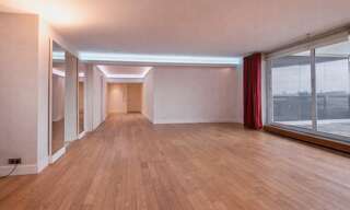 Appartement 5 Pièces 140 m² à vendre à Puteaux (92800)