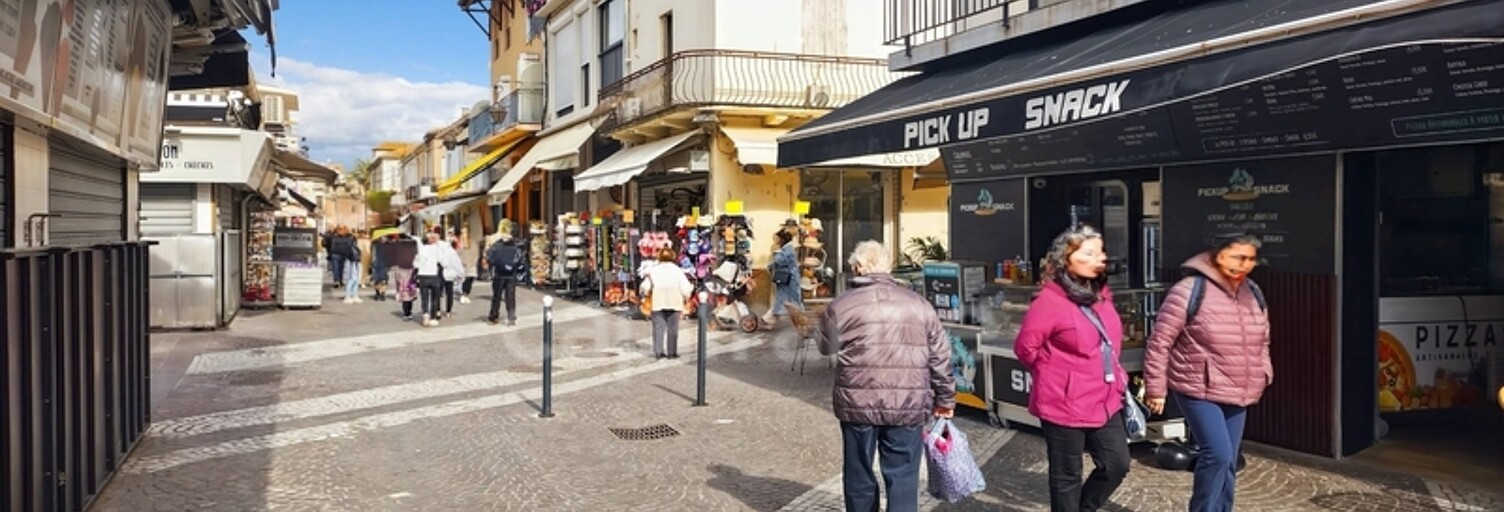 Commerce 1 Pièce 79 m² à louer à Le Grau-du-Roi (30240)