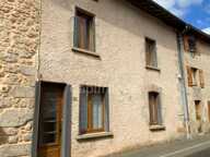 A CERVIERES (42). Maison de village de 65 M2 avec son garage attenant — photo 3