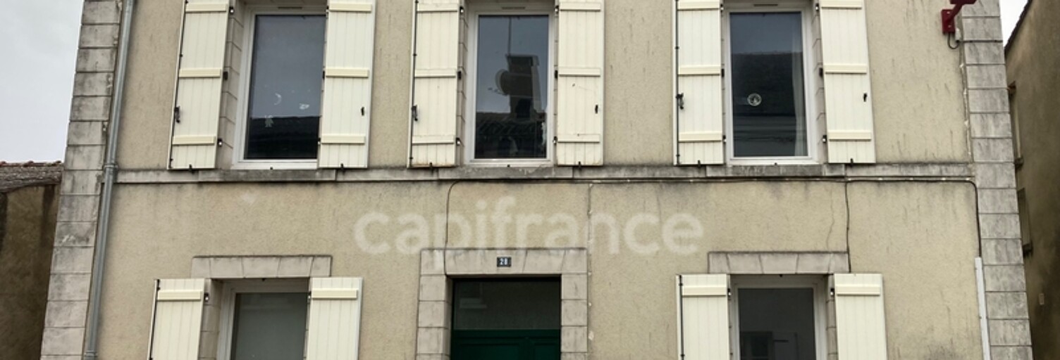 Maison 9 Pièces 240 m² à vendre à Trémentines (49340)