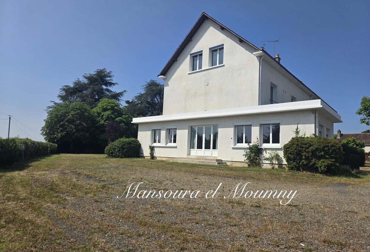 Propriété à vendre 20 pièces CHATEAU RENAULT (37) — photo 1