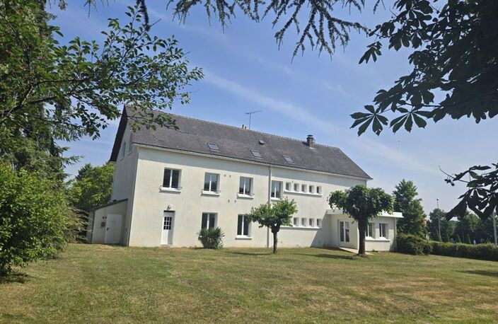 Propriété à vendre 20 pièces CHATEAU RENAULT (37) — photo 2