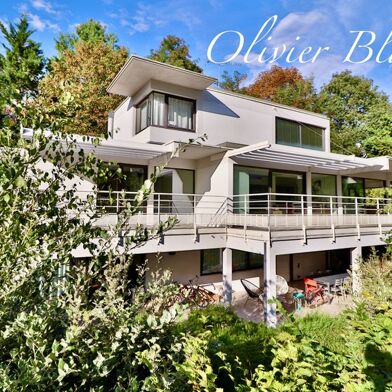 Maison 8 pièces 1690000 €