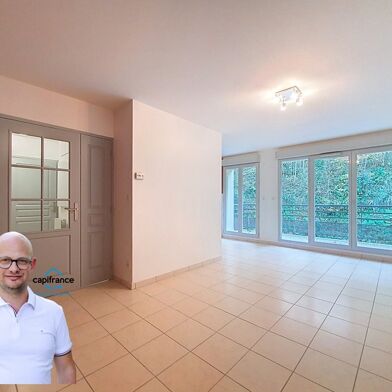Appartement 2 pièces 720 €