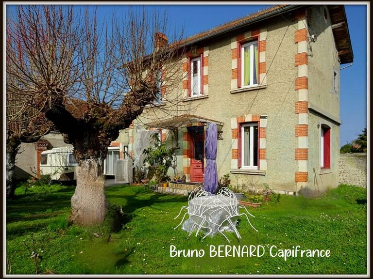 Dpt Hautes Pyrénées (65), à vendre MAUBOURGUET maison P4 de 101 m² — photo 1