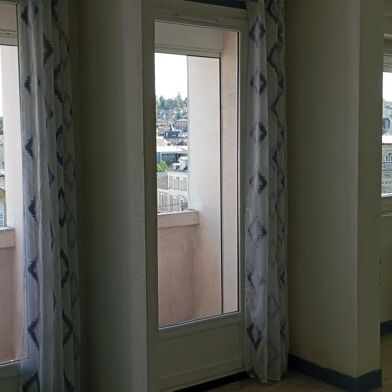 Appartement 1 pièces 400 €