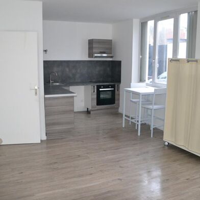 Appartement 1 pièces 450 €