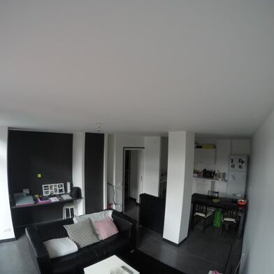 Appartement 2 pièces 700 €