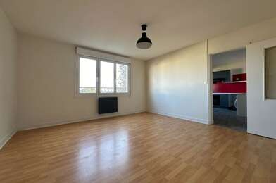 Appartement 3 pièces 765 €