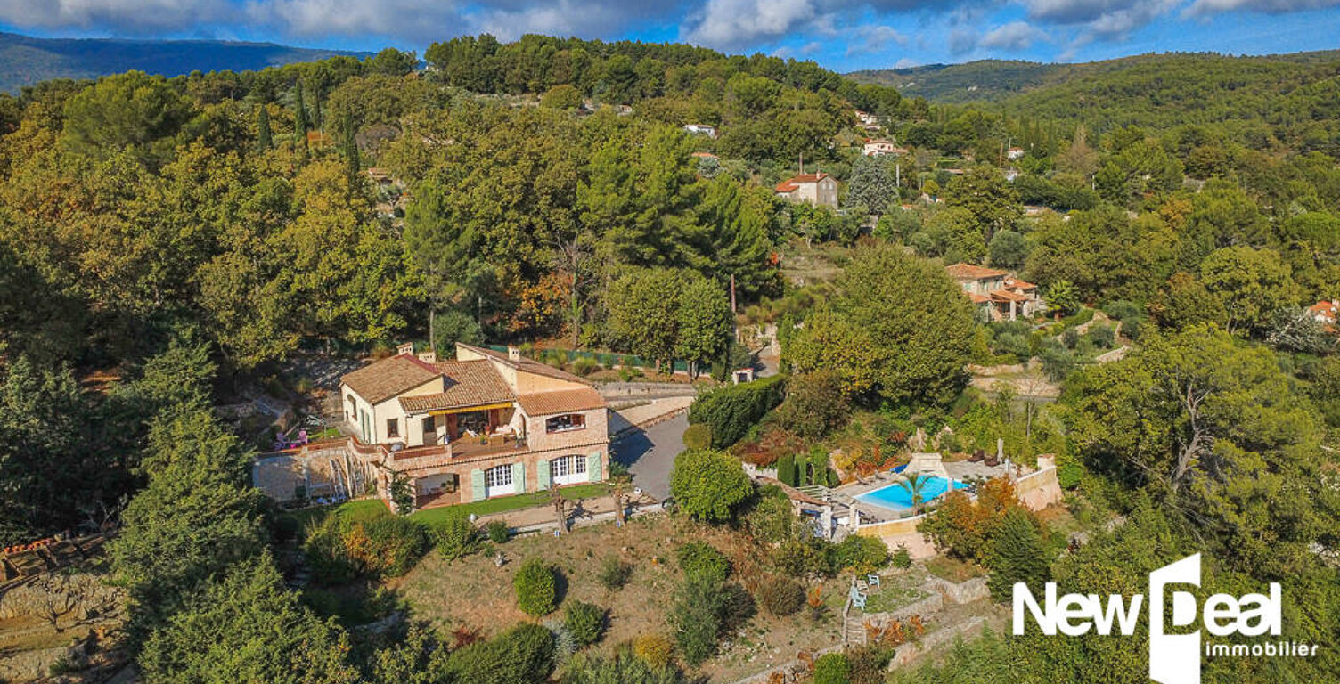 FAYENCE - Très belle propriété d'environ 225 m² avec vue exceptionnelle — photo 1