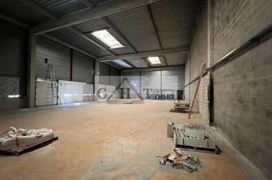 Local industriel  1130000 €