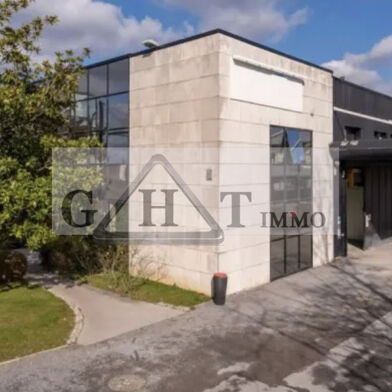 Local industriel  41319 €