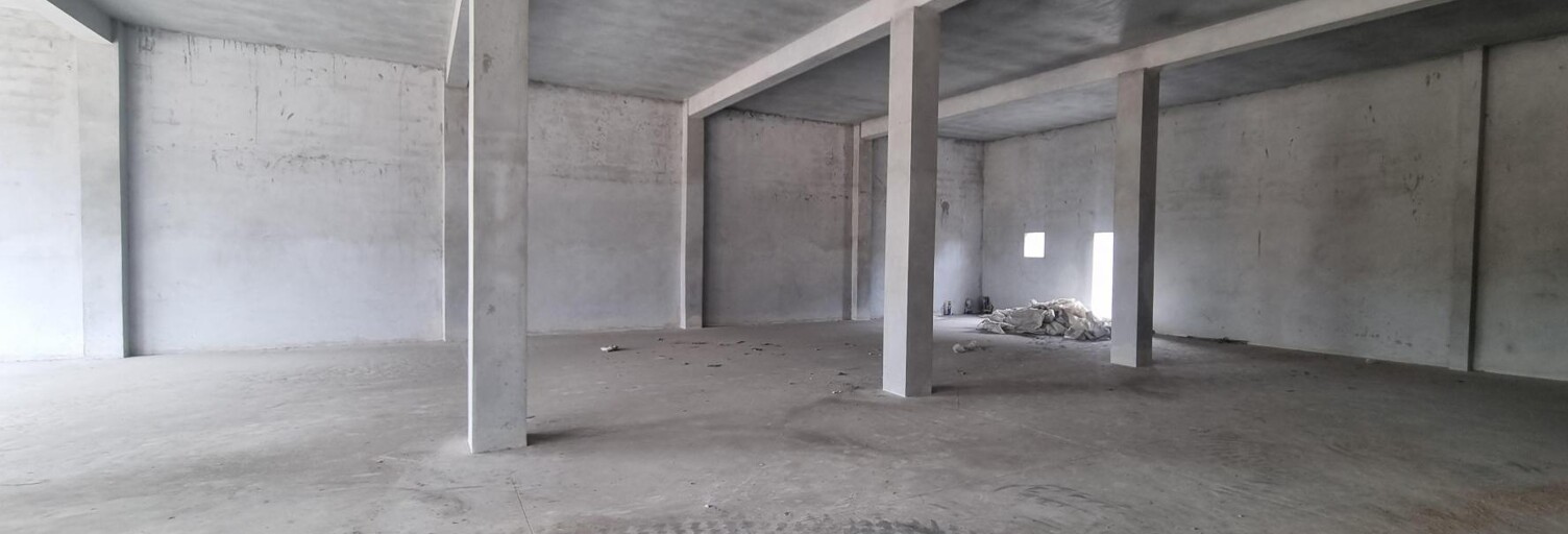 Commerce 1 Pièce 300 m² à louer à Sainte-Suzanne (97441)