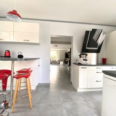 Maison 7 pièces 499000 €