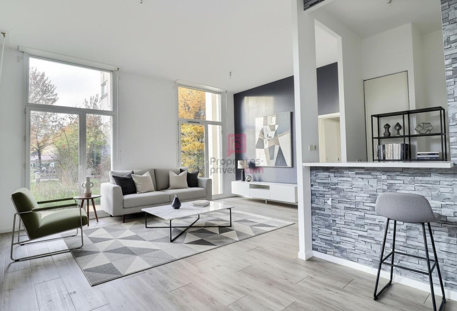 Sainte-Geneviève-des-Bois  trois pièces en rez-de-jardin avec jardin et terrasses de 120 m2 — photo 1