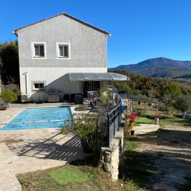 Maison 9 pièces 599500 €