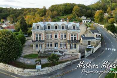 Immeuble  844000 €