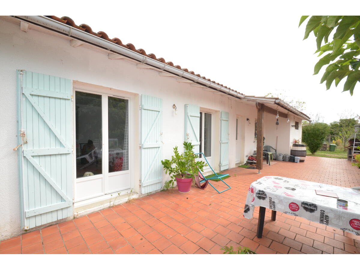 Villa / Maison  T5 à vendre Pizou (Le) 24700