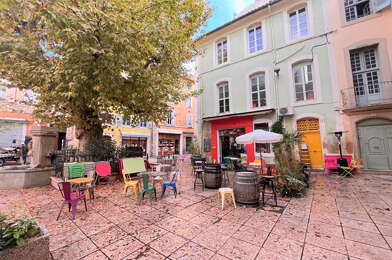 Commerce 3 pièces 94400 €