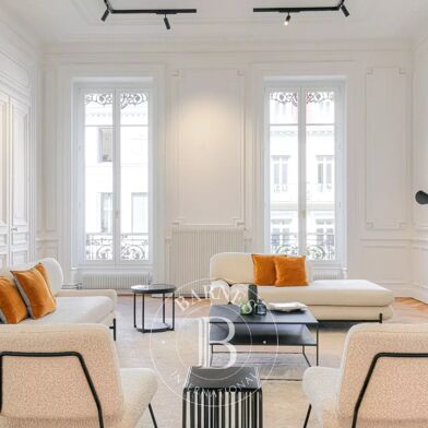 Appartement 262 pièces 1990000 €