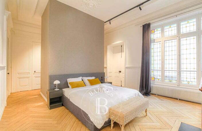 Lyon 6 - Tête d'Or - Appartement de standing de 262m² - 5 Chambres - — photo 3