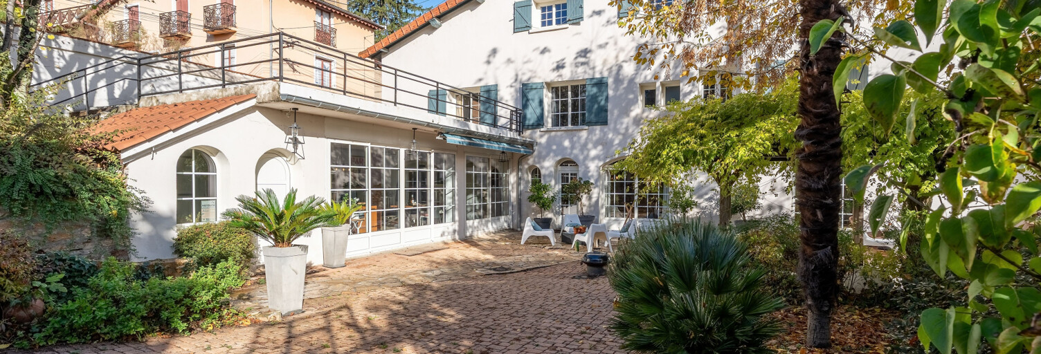 Maison 9 Pièces 310 m² à vendre à Collonges-au-Mont-d'Or (69660)