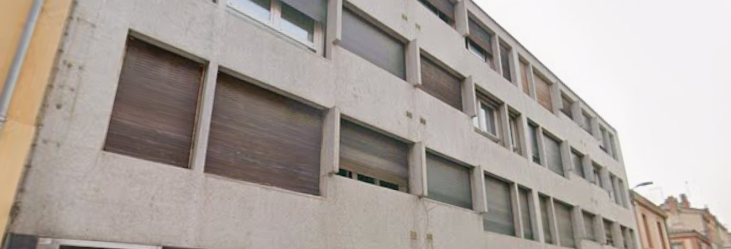 Garage   m² à louer à Toulouse (31000)